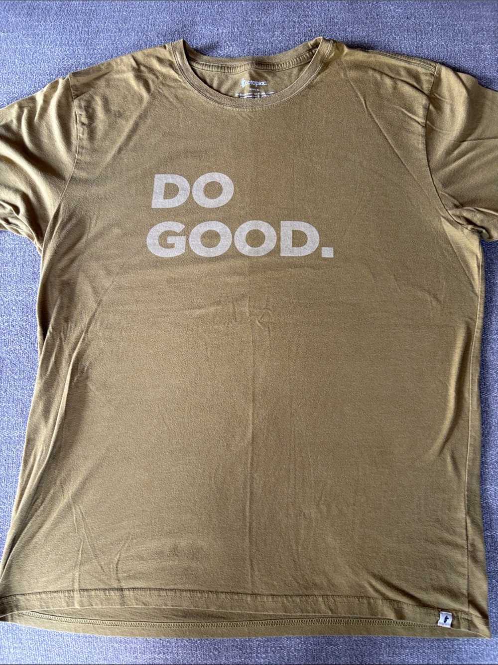 COTOPAXI 'DO GOOD.' Short Sleeve Tee in Olive Green Size XL